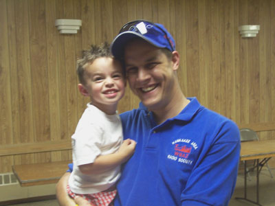 Co-Hamfest chairman Chip K9IOC and son