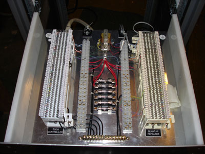 Interface to the
                W9AZ 2m Quantar repeater 146.94 mhz