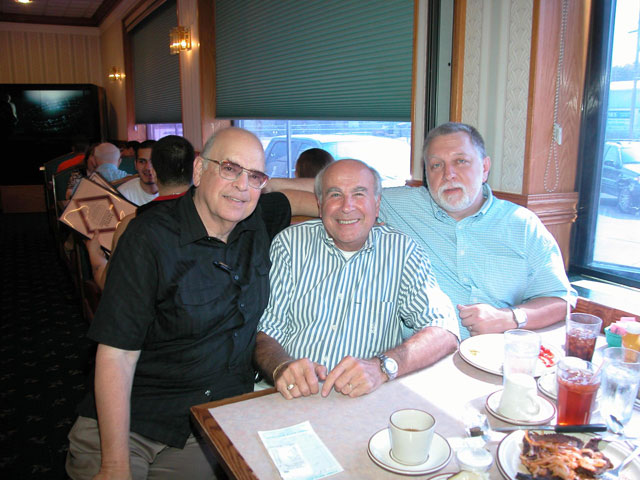 Howard Dydedock AK9F, Maury Shumaker W4HYB and Clay Melhorn N9IO meet at Family Table restaurant 9-21-2008